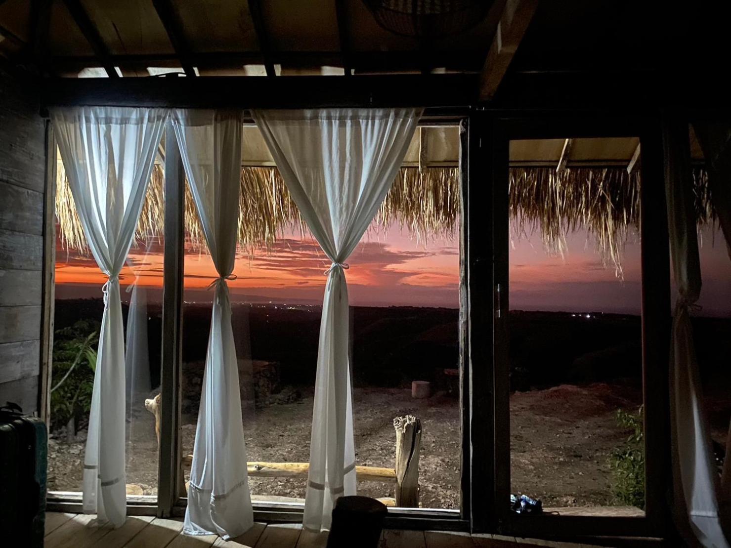 Hars Garden Sumba Hotel Waingapu Exterior foto